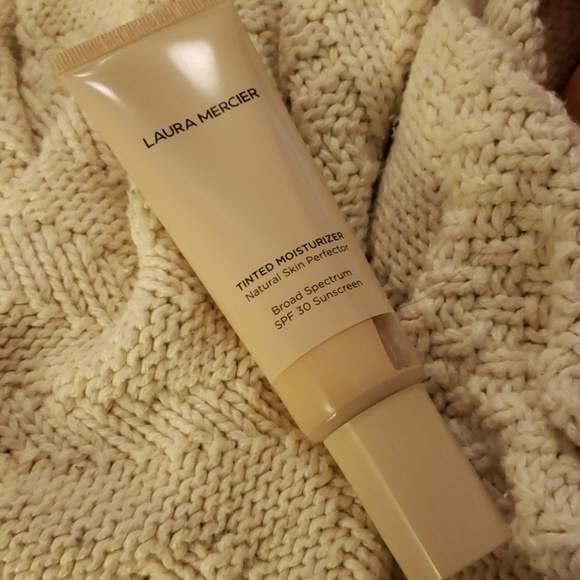 laura mercier tinted moisturizer pearl